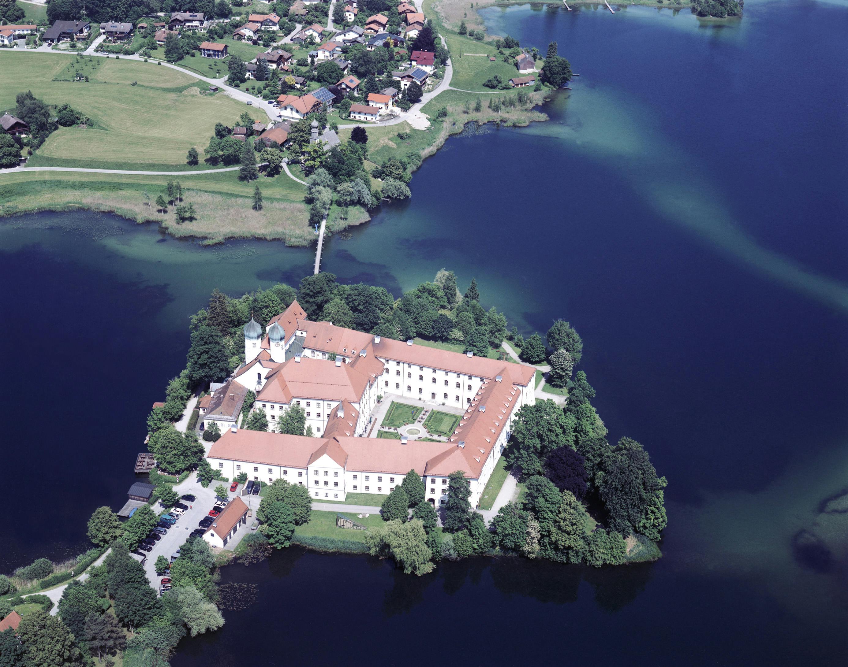 Luftbild Kloster Seeon