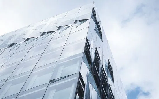CUBUS Hotel- und Bürogebäude