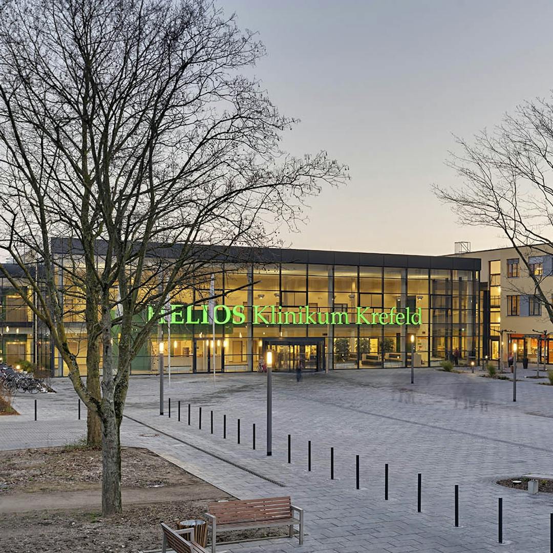 HELIOS Klinikum Krefeld, Hauptgebäude